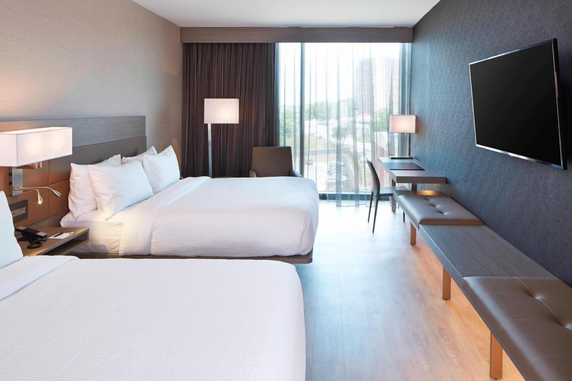 Ac Hotel By Marriott Des Moines East Village Exteriör bild